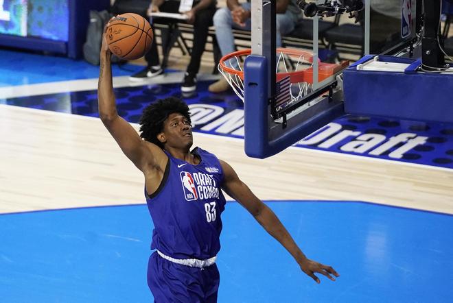 攻层面的深 攻层面的深