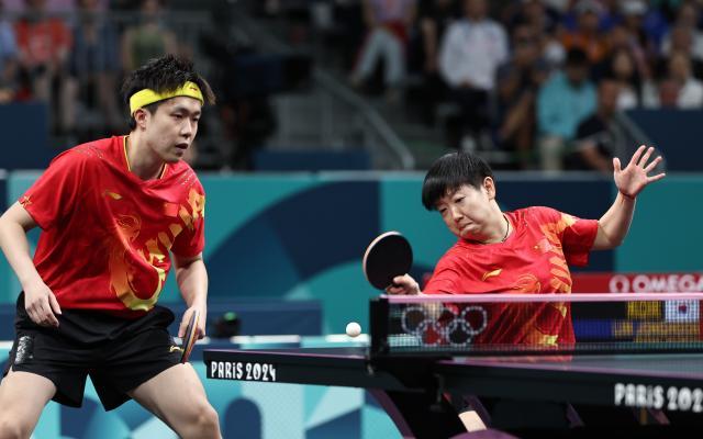 友于关键时 友于关键时